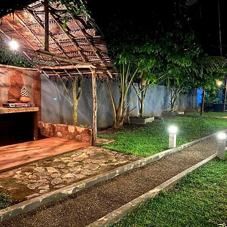 Athyantha Resort Anuradhapura Eksteriør billede