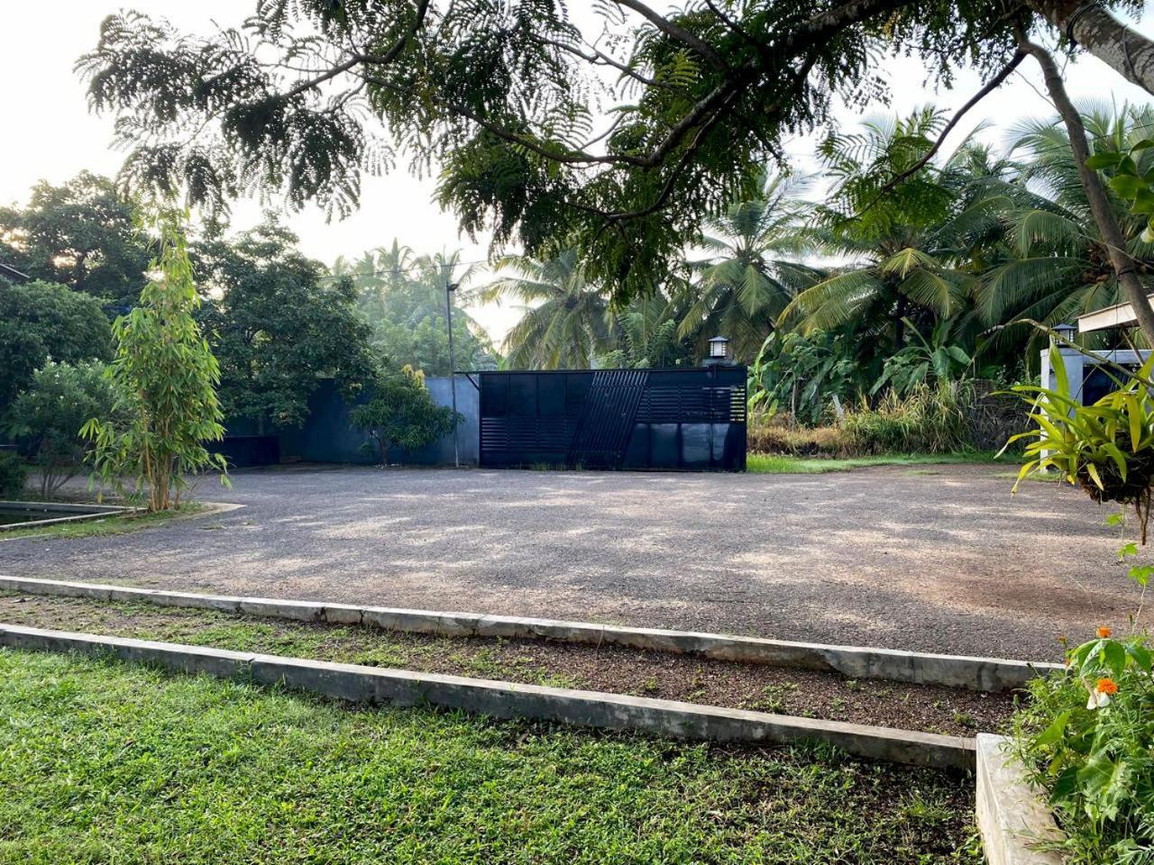 Athyantha Resort Anuradhapura Eksteriør billede
