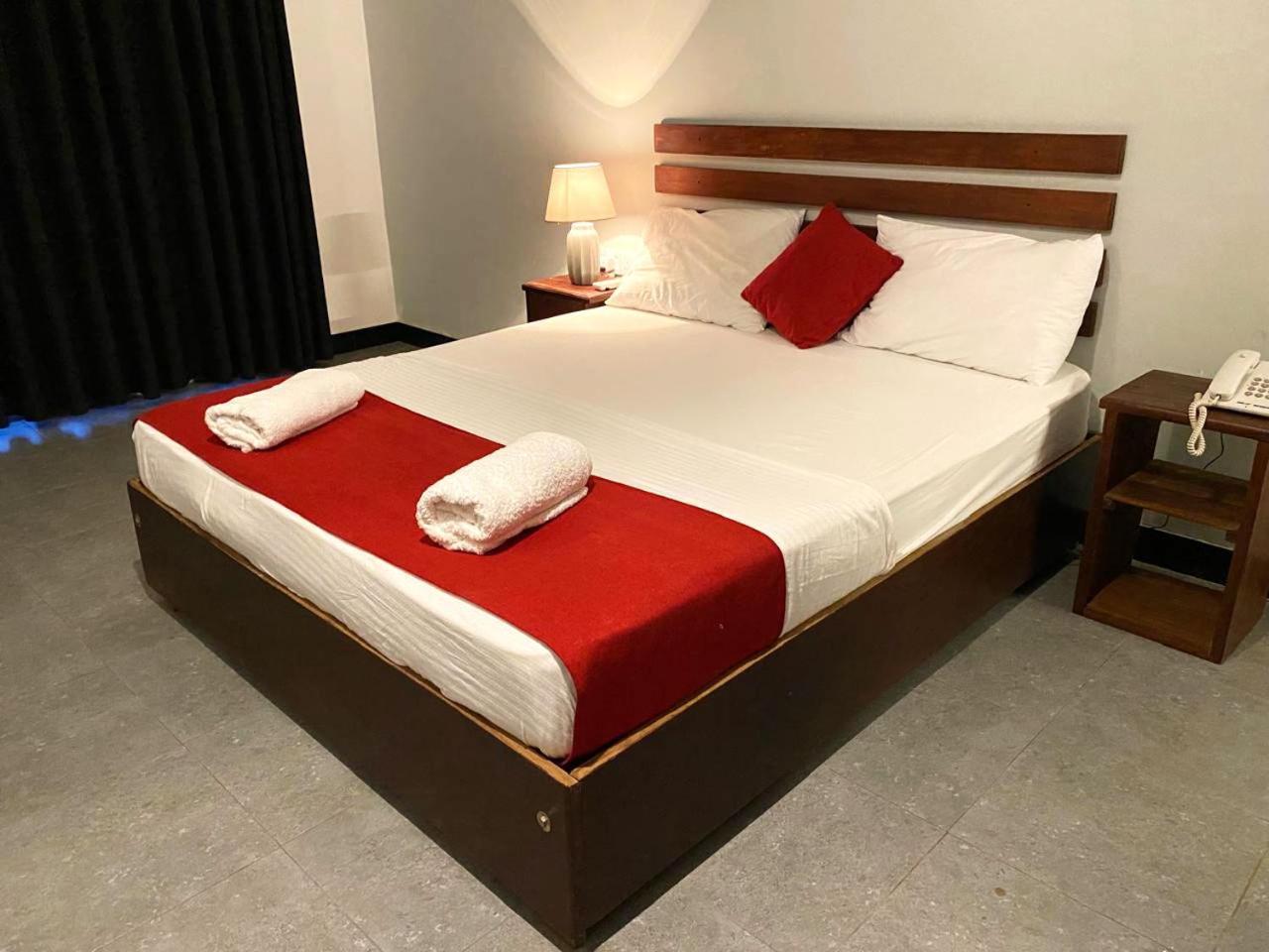 Athyantha Resort Anuradhapura Eksteriør billede