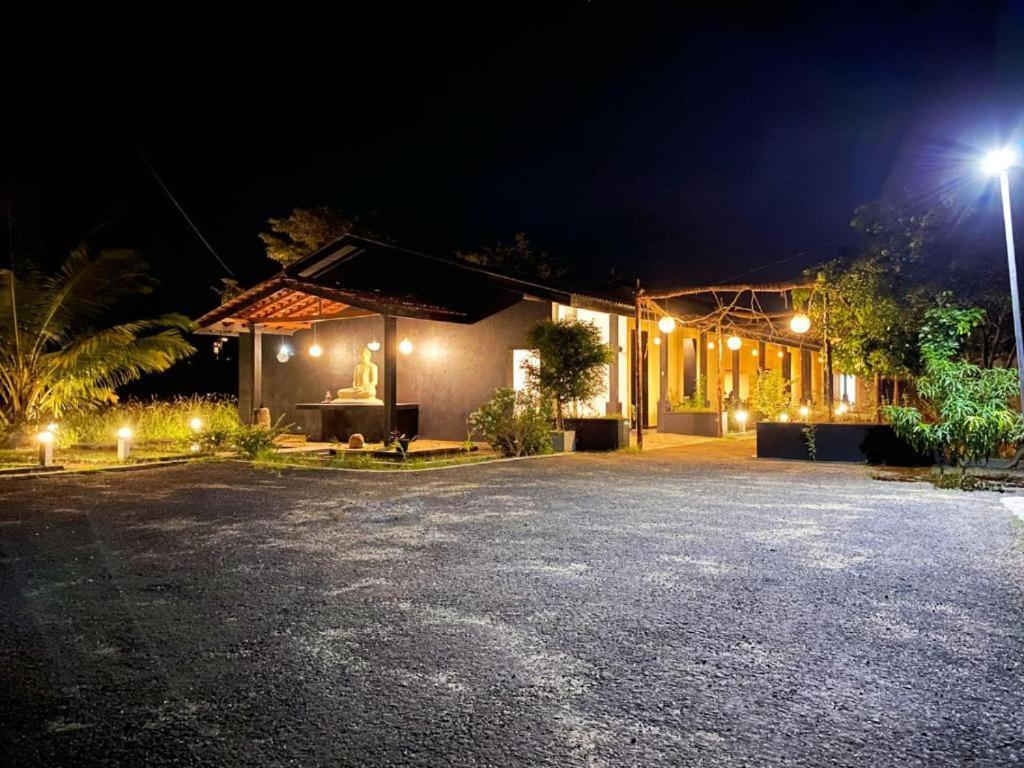 Athyantha Resort Anuradhapura Eksteriør billede